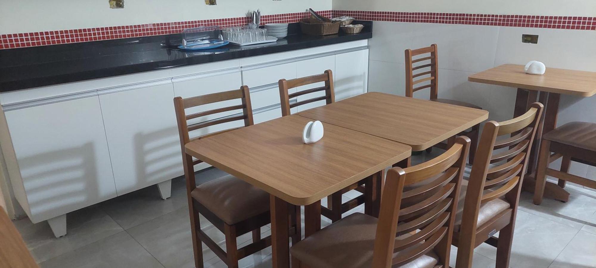 גווארולוס Hotel Tenda 2 מראה חיצוני תמונה